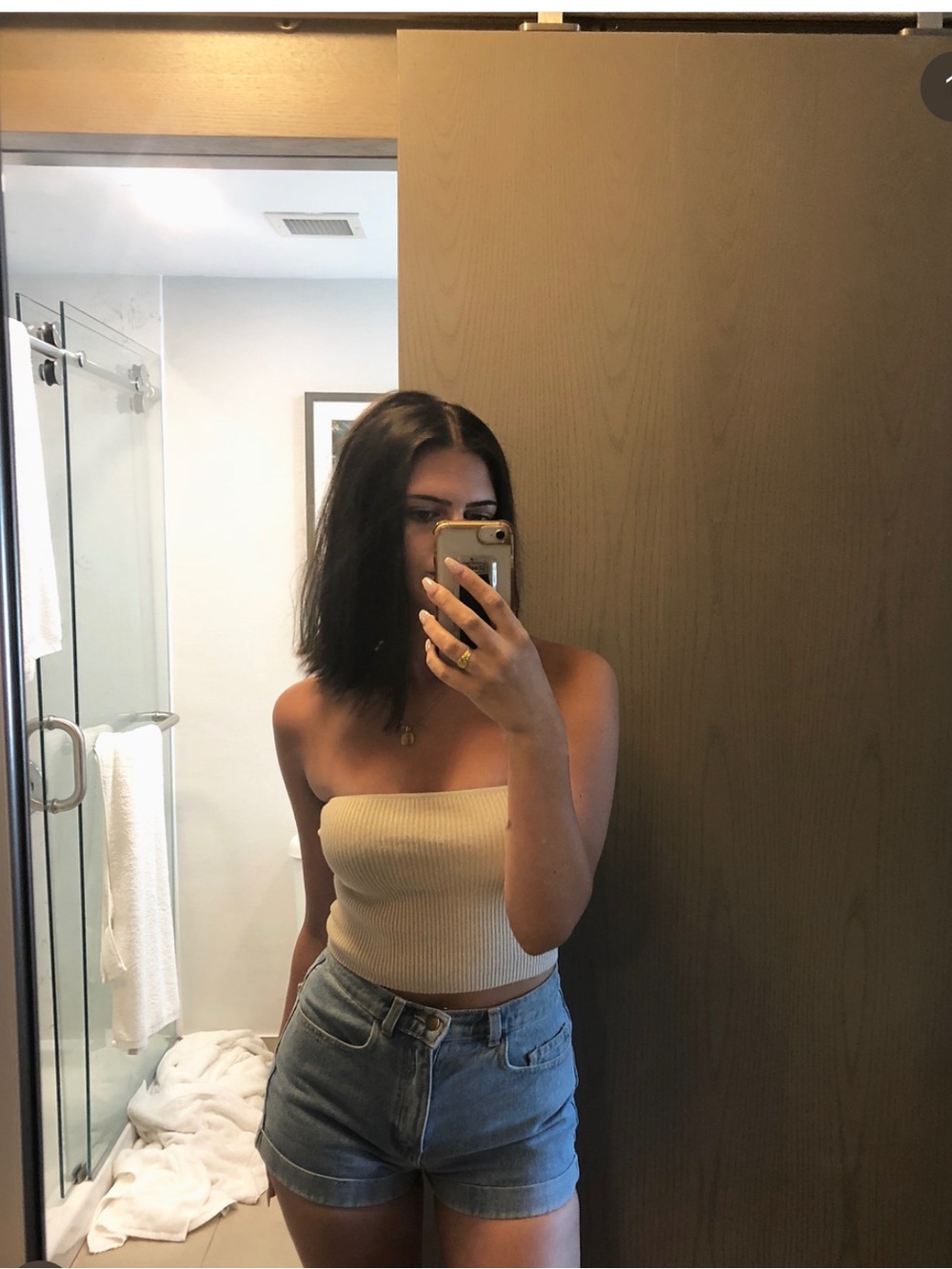 2/20$ Dynamite Ribbed Tube Top in Cream